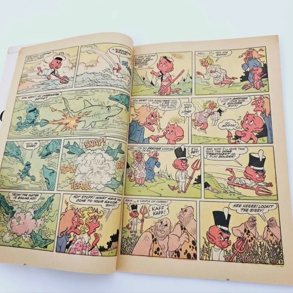 Devil Kids starring Hot Stuff #44 (Harvey Comics) May 1970 - Picture 3 of 10